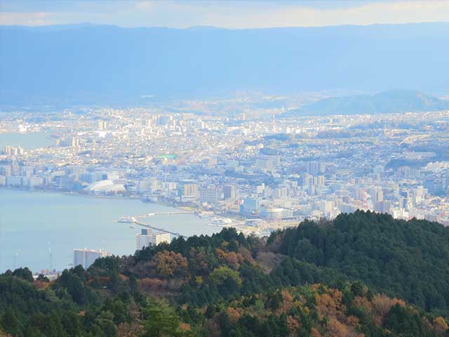 比叡山から望む琵琶湖