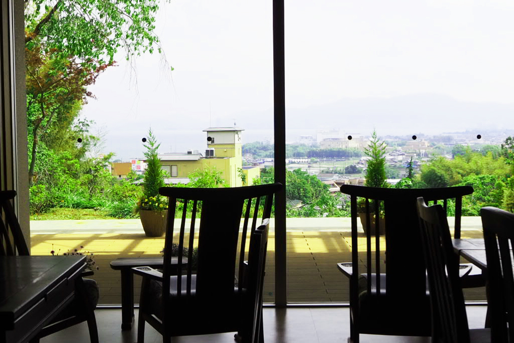 おごと温泉雄山荘から見える琵琶湖の風景