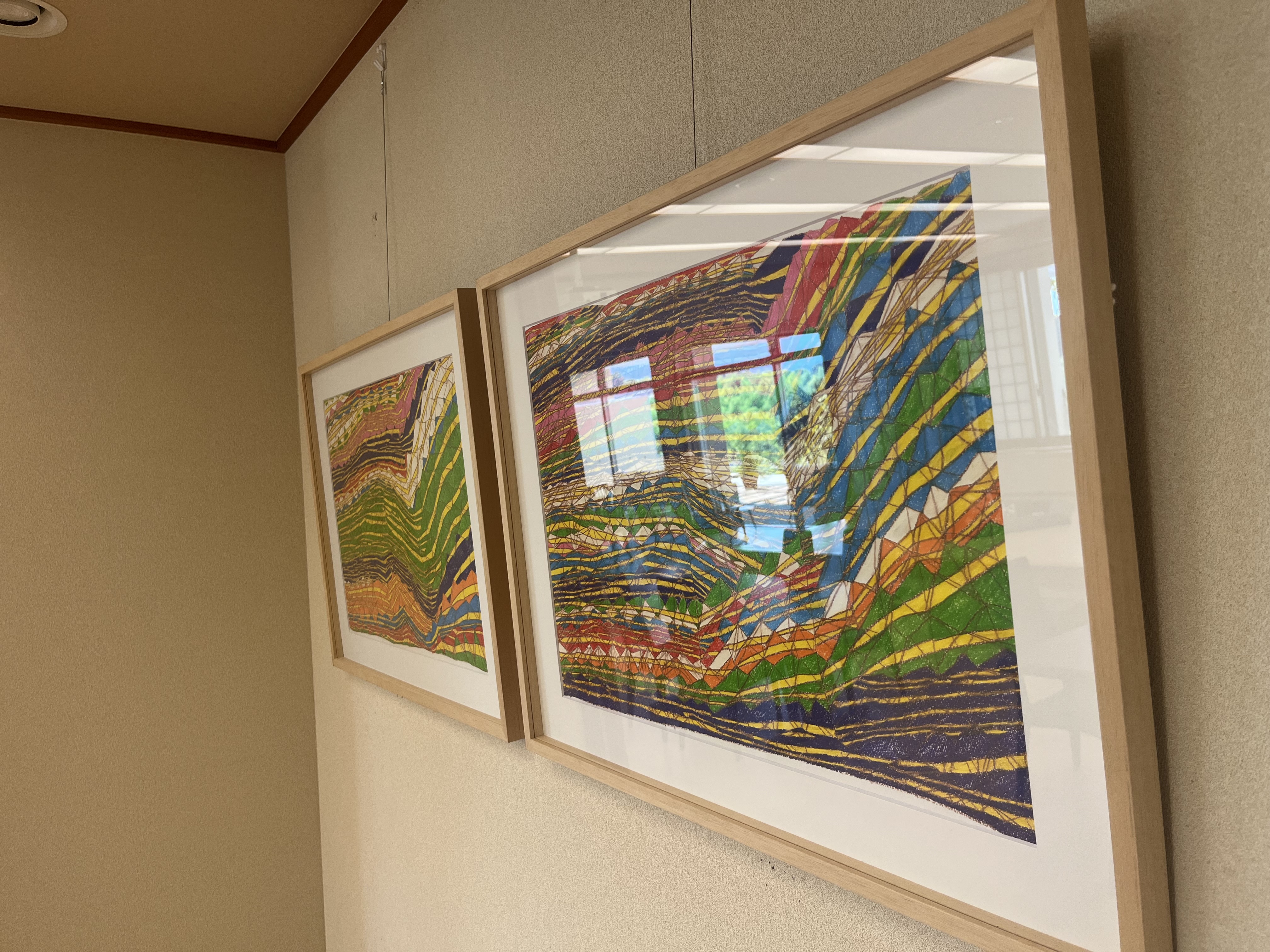 おごと温泉雄山荘のアール・ブリュット作品展示