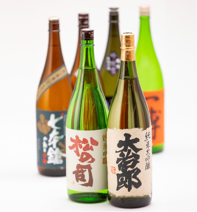 純米酒を中心に十蔵の銘柄とお料理と楽しむ