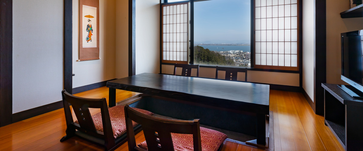 比叡山と琵琶湖を一望し上質な非日常に浸る特別な空間