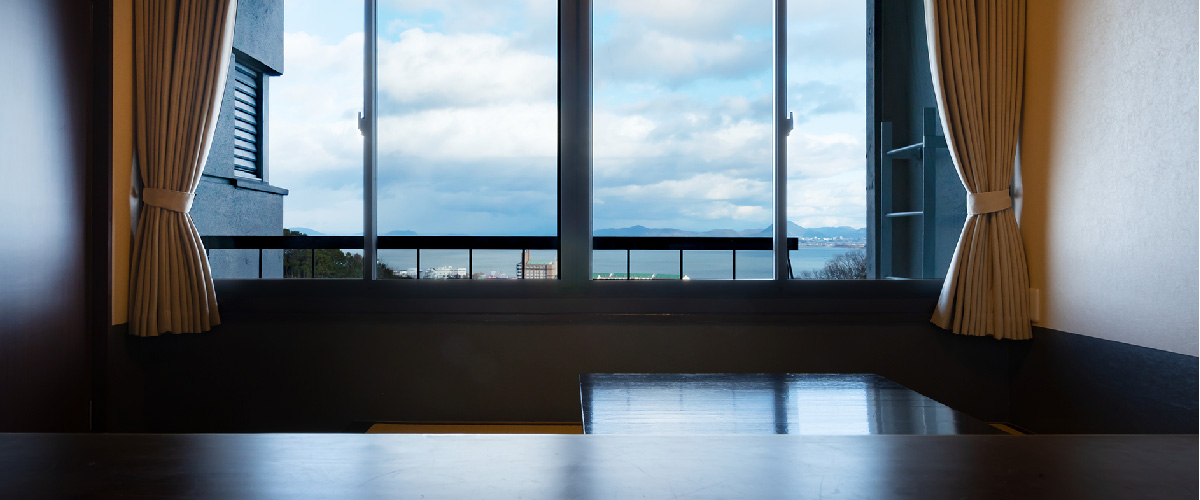 壮大なびわ湖を望む 明るいお部屋「杜のしずく」